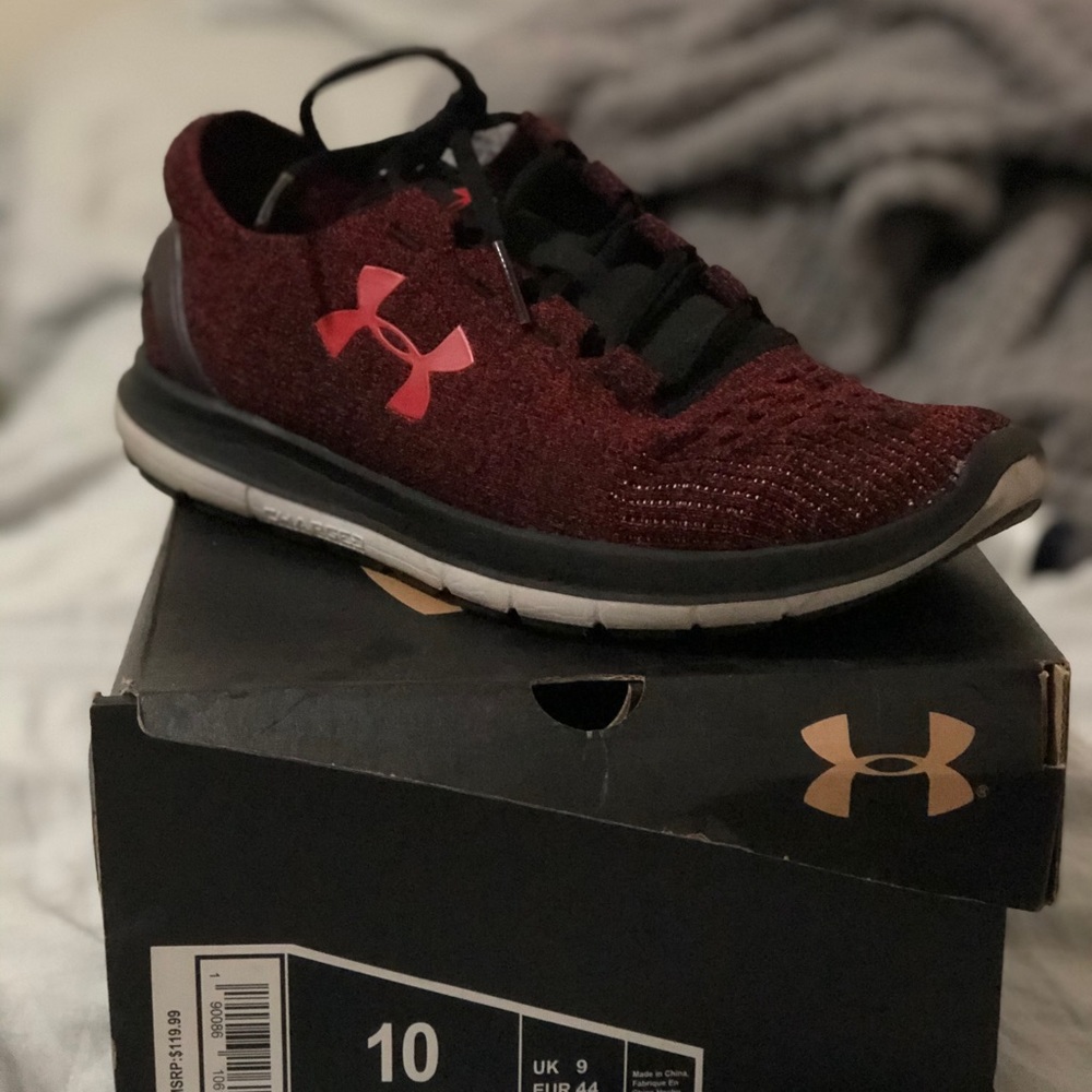 Size 10 Under Armour Shoes